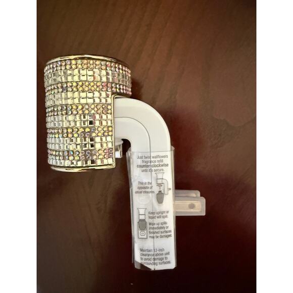 Bath & Body Works Wallflower - Picture 2 of 3